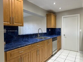 7700 SW 132nd Pl in Miami, FL - Building Photo - Building Photo