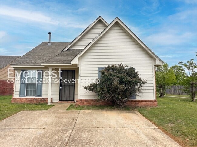 property at 9136 Kaitlyn Dr S