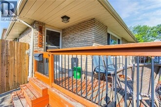 4453 Meadowvale Dr in Niagara Falls, ON - Building Photo - Building Photo