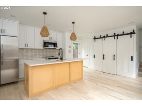 4103 SE Olsen St, Unit #7 in Milwaukie, OR - Building Photo - Building Photo