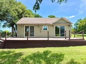 2018 Long Creek Ct in Granbury, TX - Building Photo - Building Photo