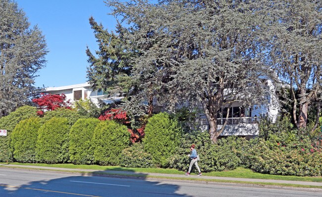 Landmark Regency in Vancouver, BC - Building Photo - Primary Photo