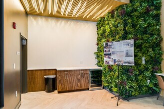 865 East in Harrisonburg, VA - Building Photo - Building Photo