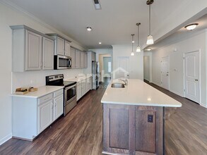404 Moses Rhyne Dr in Mount Holly, NC - Building Photo - Building Photo