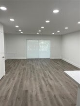 8427 SW 137th Ave in Miami, FL - Building Photo - Building Photo