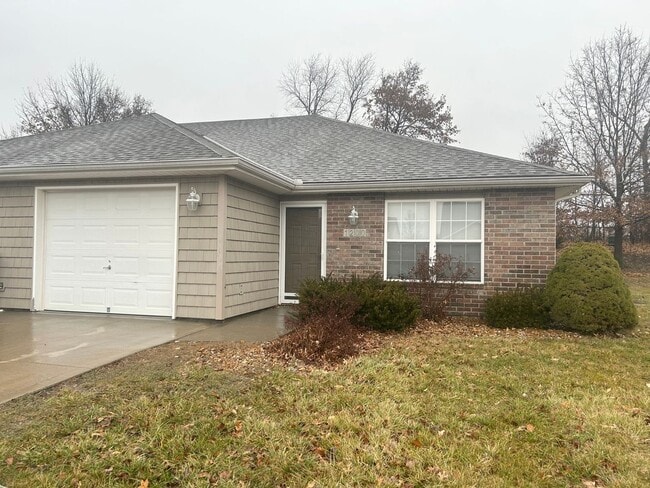 property at 1200 NW Willow Dr