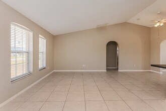 2210 SE 15th St in Cape Coral, FL - Building Photo - Building Photo