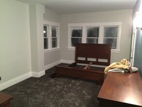 49 Crestwood Ave, Unit Lower Unit in Buffalo, NY - Building Photo - Building Photo
