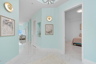 200 Ocean Crest Dr in Palm Coast, FL - Building Photo - Building Photo