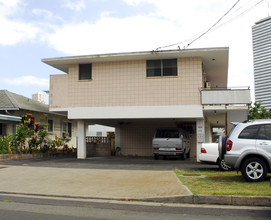 1739 Citron St in Honolulu, HI - Building Photo - Building Photo