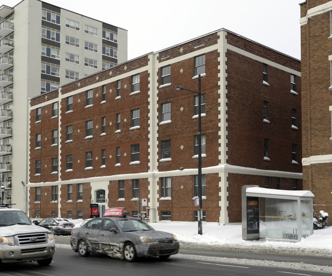 The Mountview in Montréal, QC - Building Photo - Building Photo