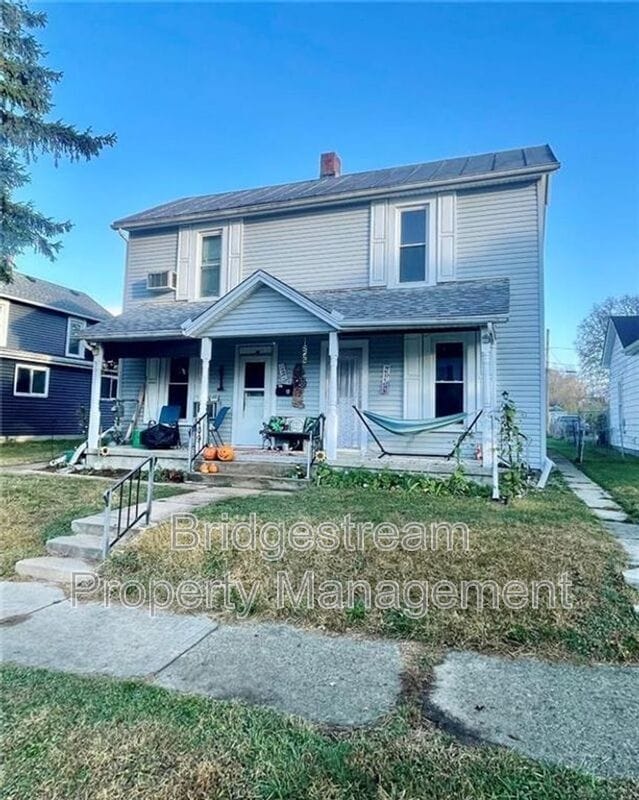 property at 709 Cottage Ave