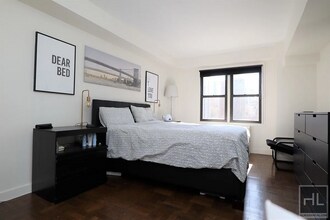 EAST 63 STREET in New York, NY - Building Photo - Building Photo