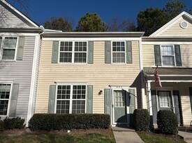 504 Canyon Lake Cir in Morrisville, NC - Building Photo