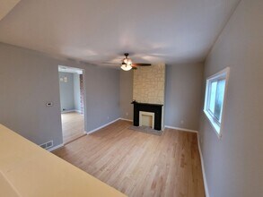2733 Shelly St in Pittsburgh, PA - Building Photo - Building Photo
