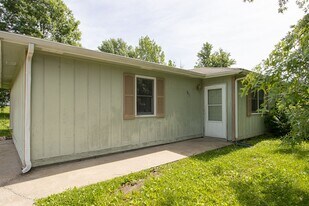 3613 Greeley Dr in Columbia, MO - Building Photo