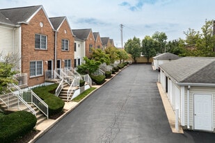 Stanford Place in St. Louis, MO - Building Photo