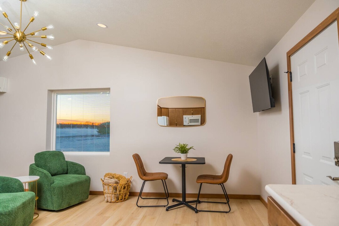 10268 Cleveland Rd, Unit SI ID1496106P in Creston, OH - Building Photo