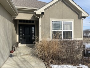 200 Creek Valley Terrace in Smithville, MO - Building Photo - Building Photo