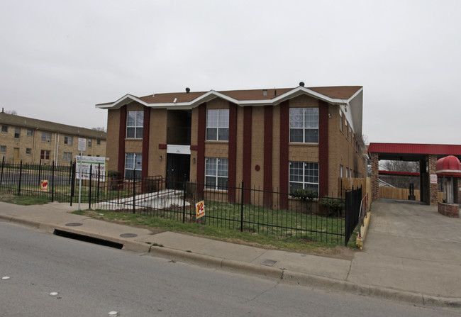 Hemphill House Apartments in Fort Worth, TX - Building Photo - Building Photo