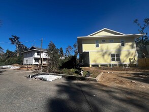 2895 S Blair Stone Rd in Tallahassee, FL - Building Photo - Building Photo