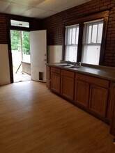 610 Sloan St in Peoria, IL - Building Photo - Building Photo