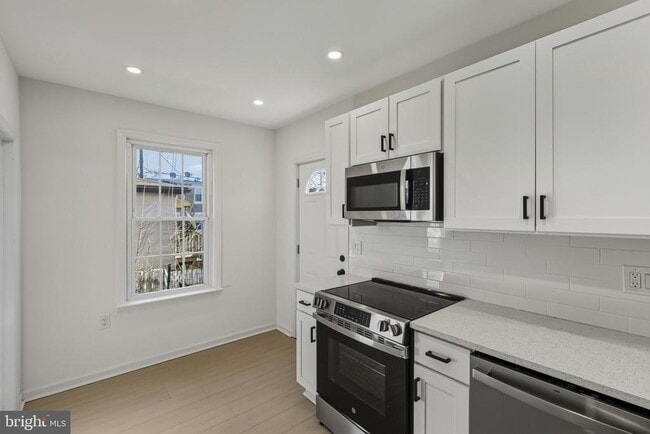 property at 507 Washburn Ave