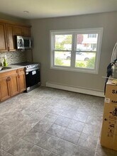 2 Butler Ln in Levittown, NY - Building Photo - Building Photo