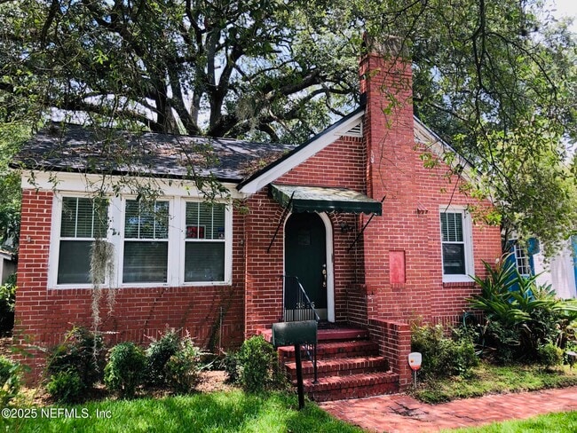 property at 3895 Park St