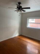 328 6th Ave W in Huntington, WV - Building Photo - Building Photo