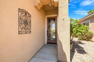 41325 Calle Servando in Indio, CA - Building Photo - Building Photo