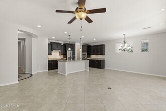 233 E Glacier Dr in Chandler, AZ - Building Photo - Building Photo