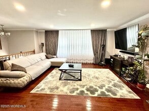 15 Bristlecone Dr in Howell, NJ - Building Photo - Building Photo