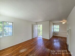 310 N Florence St in Burbank, CA - Building Photo - Building Photo