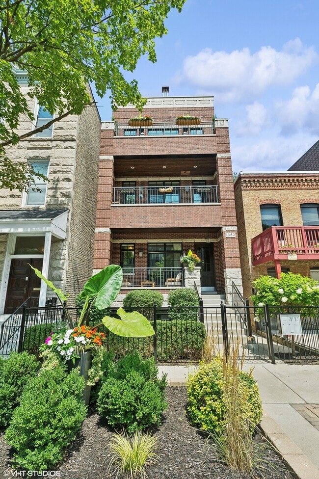 property at 1152 W Newport Ave