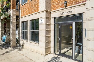 2128-2130 W Belmont Ave in Chicago, IL - Building Photo - Building Photo