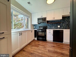 3885 Steppes Ct in Falls Church, VA - Building Photo - Building Photo