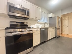 7223 16th Ave in Takoma Park, MD - Building Photo - Building Photo