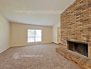 9205 Fairmont Cir in Rowlett, TX - Building Photo - Building Photo