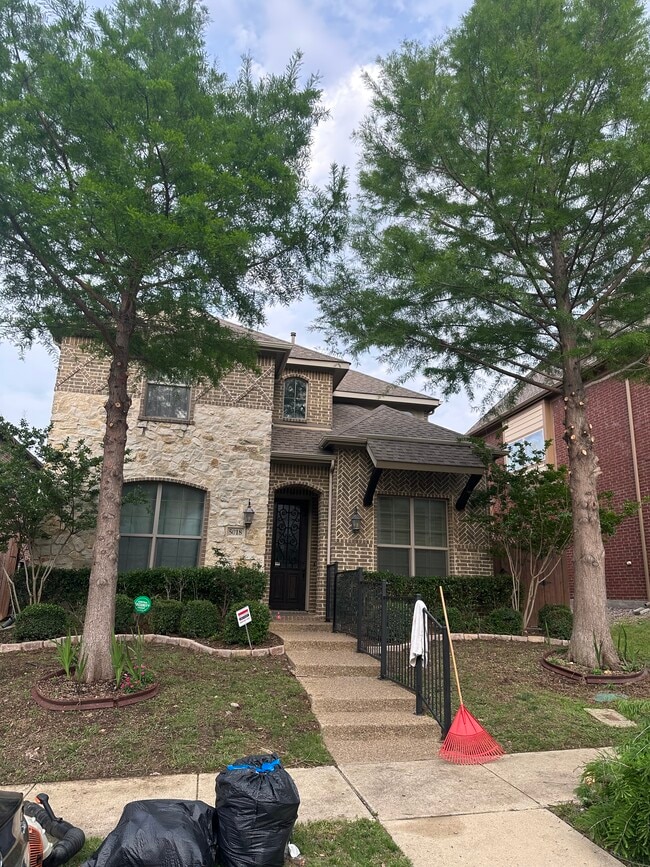 5018 Dominion Blvd in Irving, TX - Building Photo - Building Photo