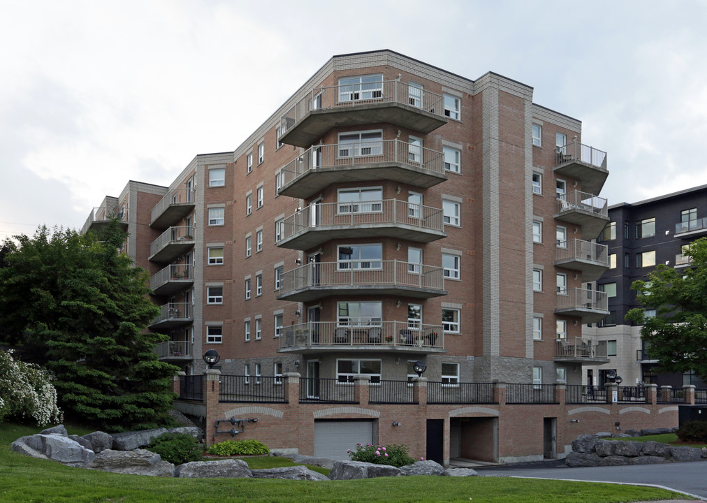 Terrasses D'Orleans in Ottawa, ON - Building Photo