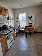 5 Irving St, Unit #1 in Somerville, MA - Foto de edificio - Building Photo