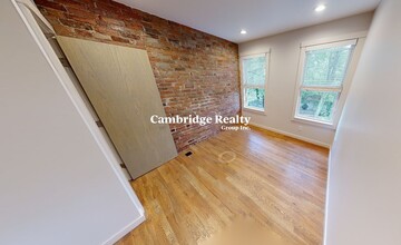 2 Belvidere Pl, Unit 2T in Cambridge, MA - Building Photo - Building Photo