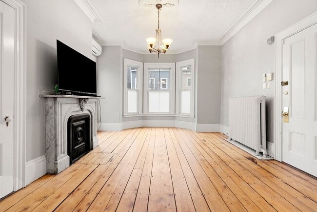 property at 17 White St