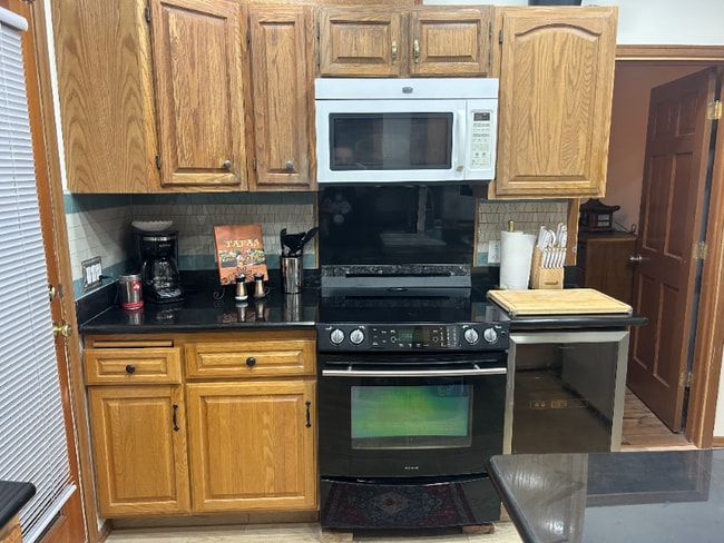 30 W Etruria St in Seattle, WA - Building Photo - Building Photo