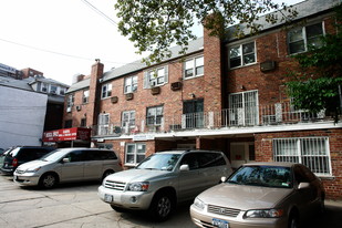 4260 Kissena Blvd Apartments