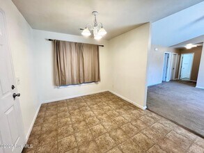 300 Snow Bell Ct in Richlands, NC - Building Photo - Building Photo