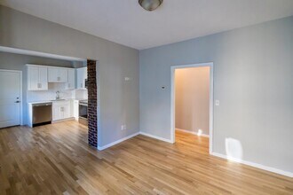 34 Edison Green in Boston, MA - Building Photo - Building Photo