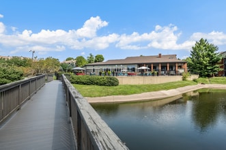 The Racquet Club Apartments in Lexington, KY - Foto de edificio - Building Photo
