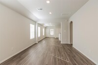 13708 Blue Jay Ct in Patton Village, TX - Foto de edificio - Building Photo